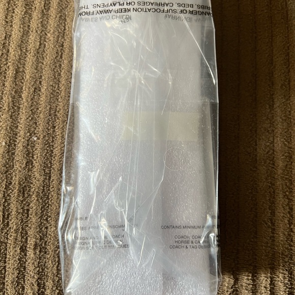 Coach Milkshake Bag Charm nwt in packaging - Picture 4 of 4